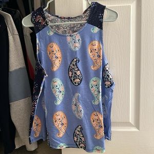 Laura Scott fun sleeveless top